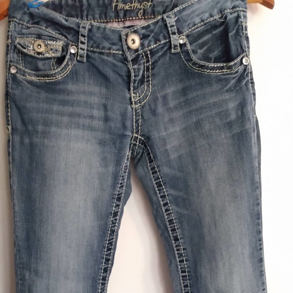AMETHYST DARK FADED WASH EMBROIDERED JEANS